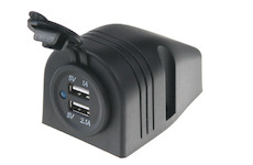CL zásuvka ve vodotěsném panelu - 2 x USB