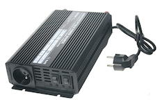 Autonabíječka 12V/10A + měnič 600W 12/230V, UPS, STM 35904